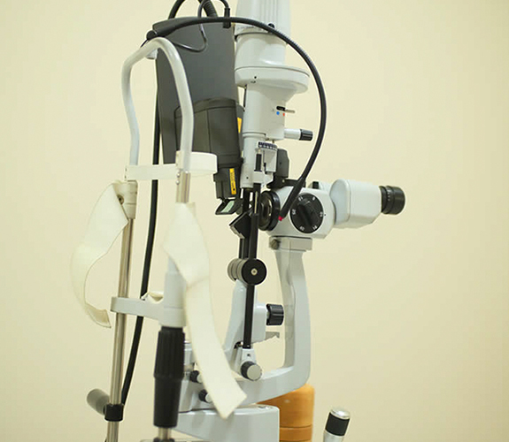 SLT (Selektif Laser Trabeküloplasti)